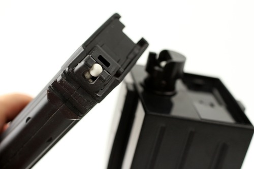 GHKのAK74 GBBシリーズ向けのマガジン