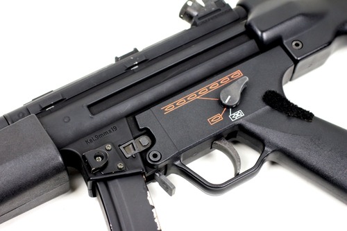 メタルフレームのアッパー