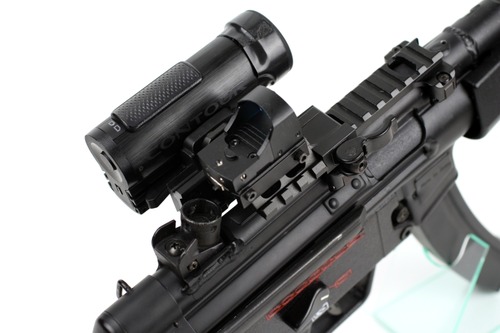 ライザーマウントで干渉も無し