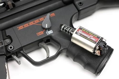 ノーマル電動ガンのMP5