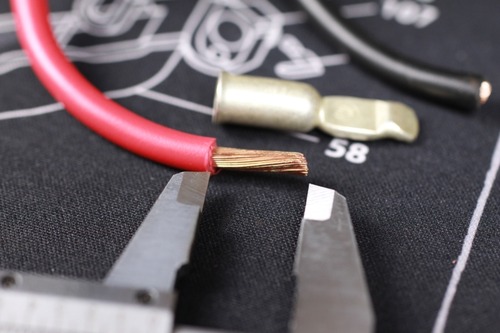 被覆は14㎜剥ぐ