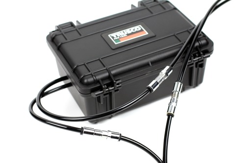 マイクロカプラーでチューブを分離