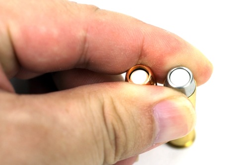 カート後端を押さえると