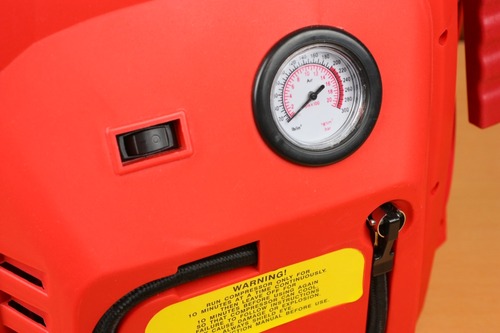 エアコンプレッサー搭載