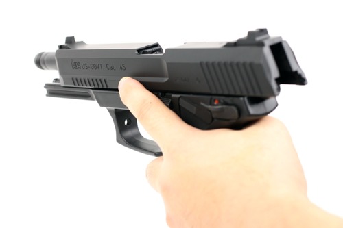 スライドを引く