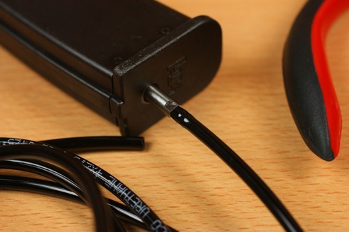 4mmホースをコネクタに接続