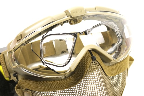 快適にゴーグルを装着できるかも