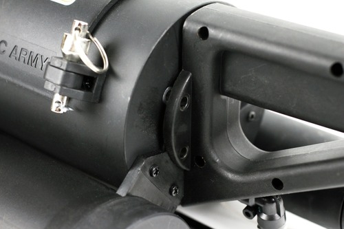 パーツの歪みが酷い