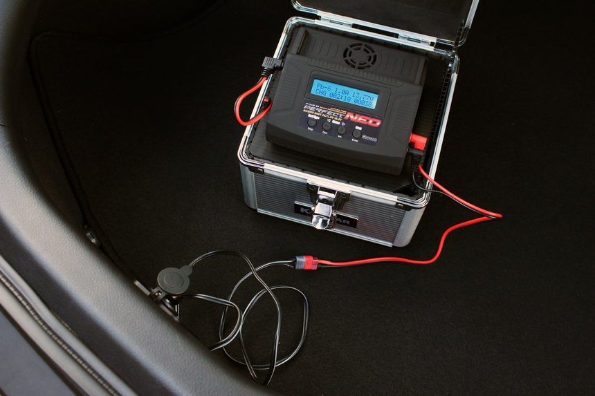 車内に設置してバッテリーを補充電できるシステムをz33に組み込む 俺のz33カスタム日記