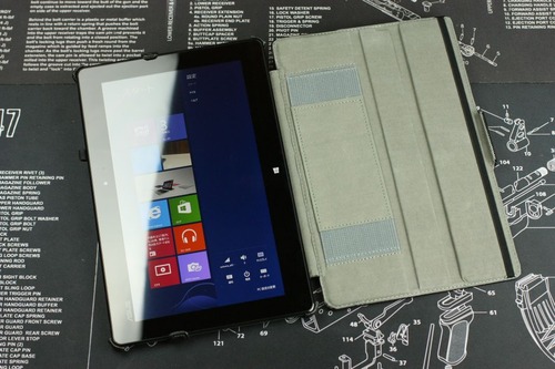 オートスリープ機能搭載