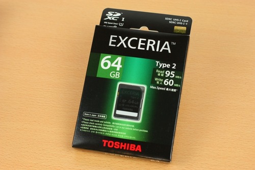 TOSHIBA EXCERIA SD-H64GR7WA6