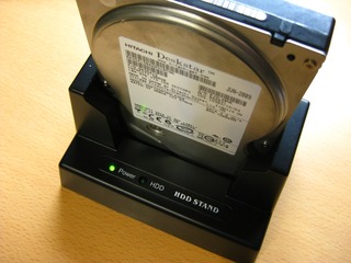 5インチHDDをセット