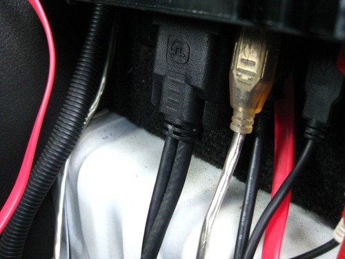 これで車体に当たらなくなった