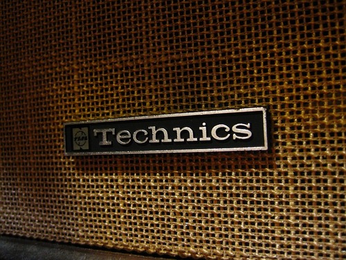 テクニクス