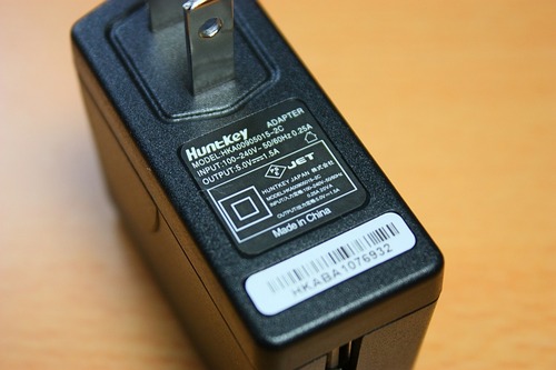 Lenovo_IdeaPad_Tablet_A1充電器