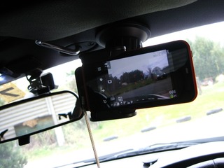 IS03車載場所提案a