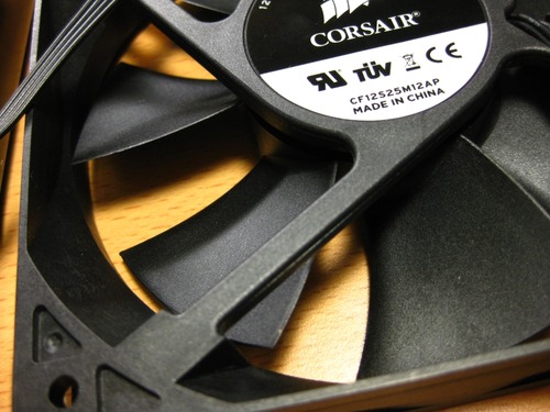 Corsair_Hydro_Series_H60ケースファン