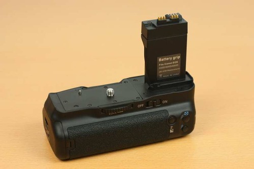 BG-E8互換バッテリーグリップ本体