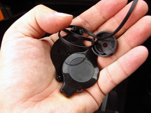 コードリール機能は不要なので破壊