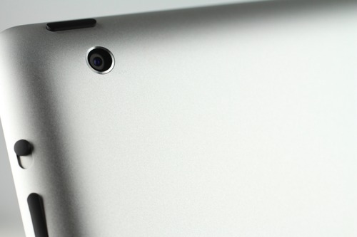 傷一つ無い背面パネル