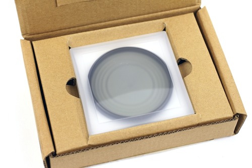 ケースにC-PLフィルターが入っている