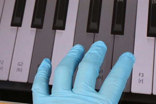 10点同時認識で両手全ての指を認識