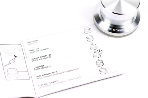 マニュアル類は英語