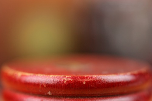 背景のボケは硬め