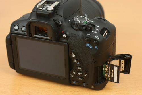 UHS-I対応のカメラなら連写も枚数が伸びる