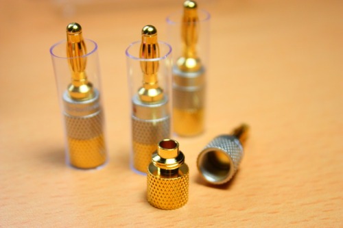 ソルダーレスバナナプラグAT6302の構造