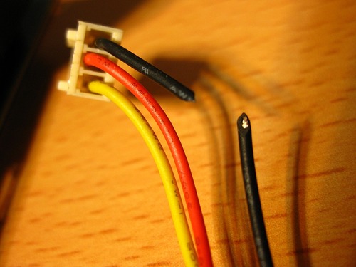 ケーブル切断・・・こぇぇ