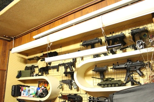 幅の狭い背景紙も