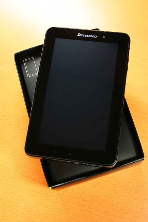 Lenovo_IdeaPad_Tablet_A1正面