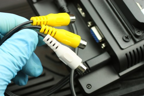 AVケーブル取付け