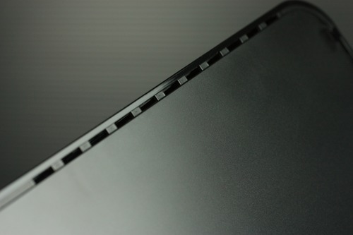 吸排気用スリット上サイド