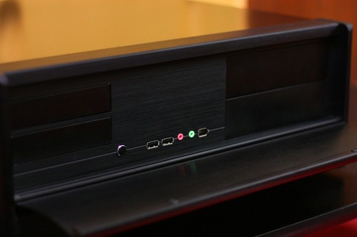 フロントパネル解放