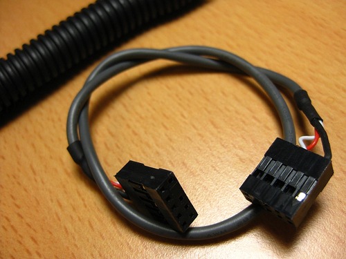 フロントオーディオIF用ケーブルとコルゲートチューブ