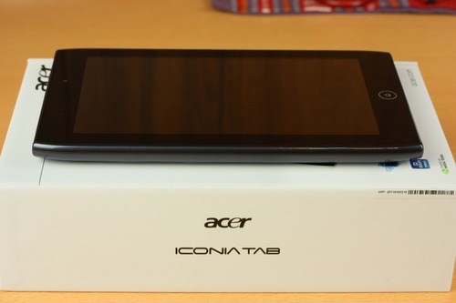 Acer ICONIA TAB A100 左横
