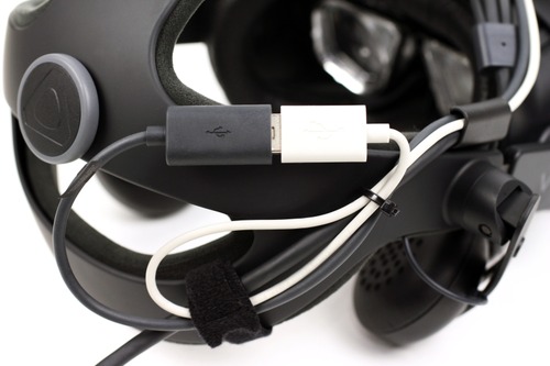 Leap Motionのケーブル