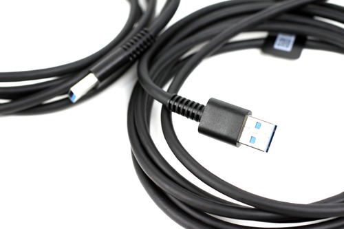 USB3.0でPCと接続