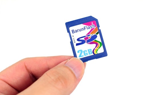 添付のSDカード