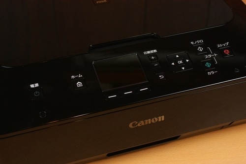 液晶モニター搭載で操作性と機能が向上