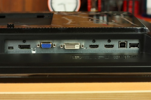 BenQ XL2420Tの入力端子