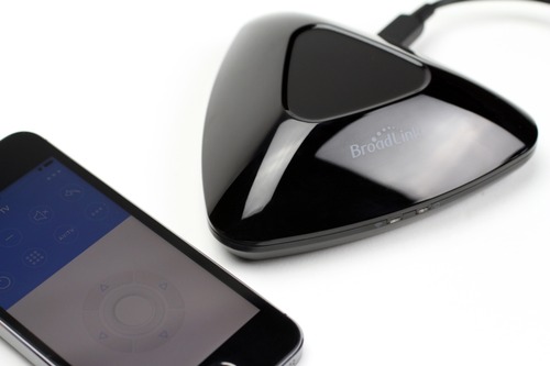 本体は落ち着いたデザイン