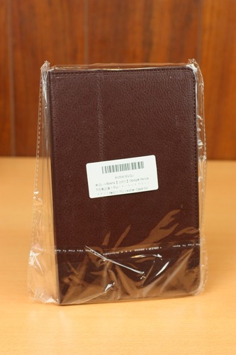 ケースのパッケージ