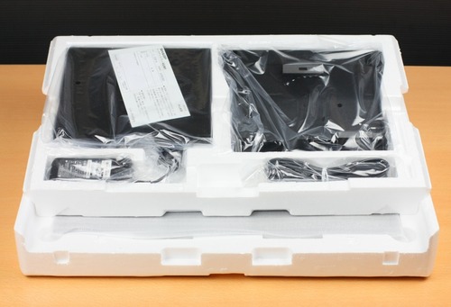 梱包は2段に分かれている