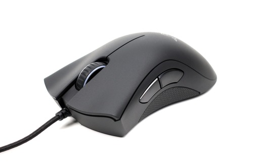 手に馴染むこの感触