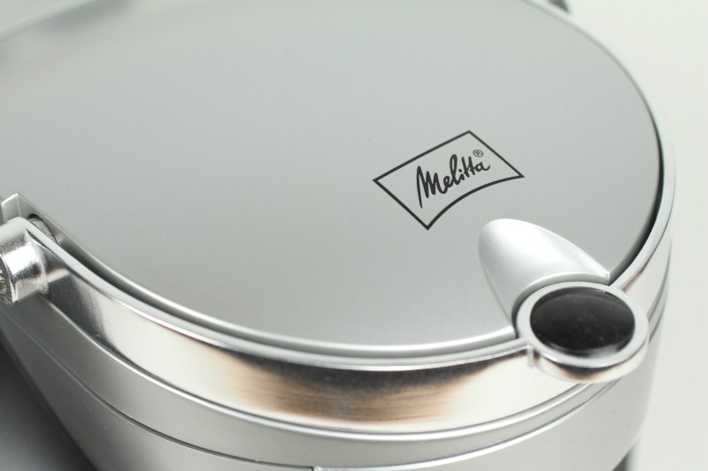 手軽にクレマが楽しめる！メリタ コーヒーポッドマシーン MKM