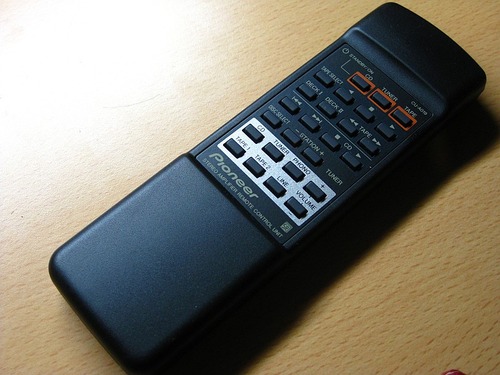 おまけ程度のリモコン