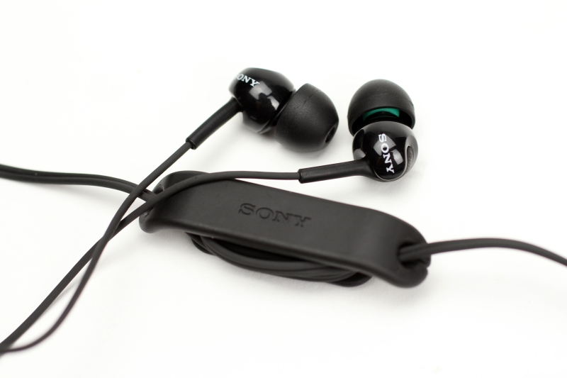 コスパ良し!密閉型インナーイヤーレシーバー SONY MDR-EX110LP コスパ良し!密閉型インナーイヤーレシーバー SONY MDR-EX110LP